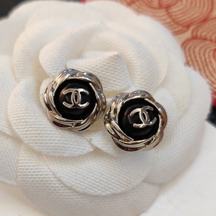 Chanel Earring 04yxs339
